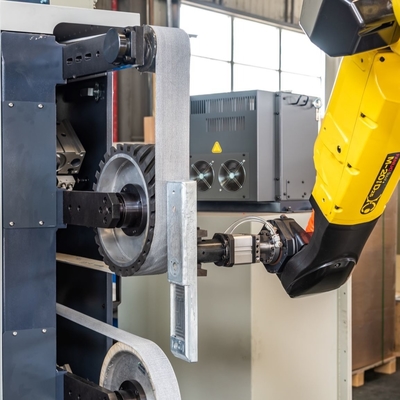 comprar Máquina de polonês robótico da operação fácil com o motor 1.5KW deslizante Fabricação em linha