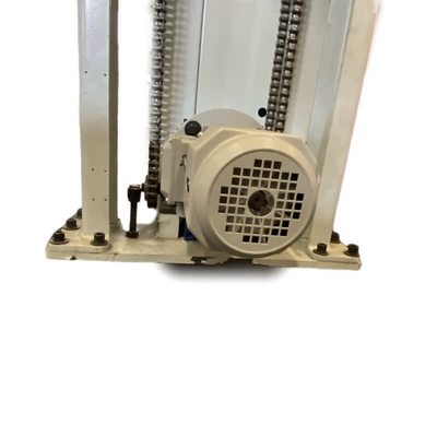 comprar Máquina de fabricação automática de núcleo de areia para fundição industrial com transportador Fabricação em linha