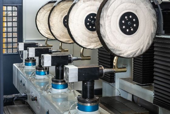 comprar máquina de polonês lustrando automática robótico do banco do metal do CNC da máquina de lustro para polonês o puxador da porta sanitário dos mercadorias Fabricação em linha