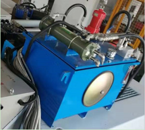 Sistema de refrigeração Temperatura da água 25~30°C Para máquina de fundição de baixa pressão
